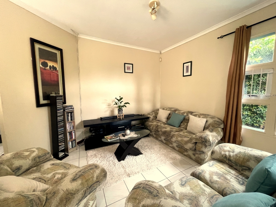 To Let 3 Bedroom Property for Rent in Vierlanden Western Cape